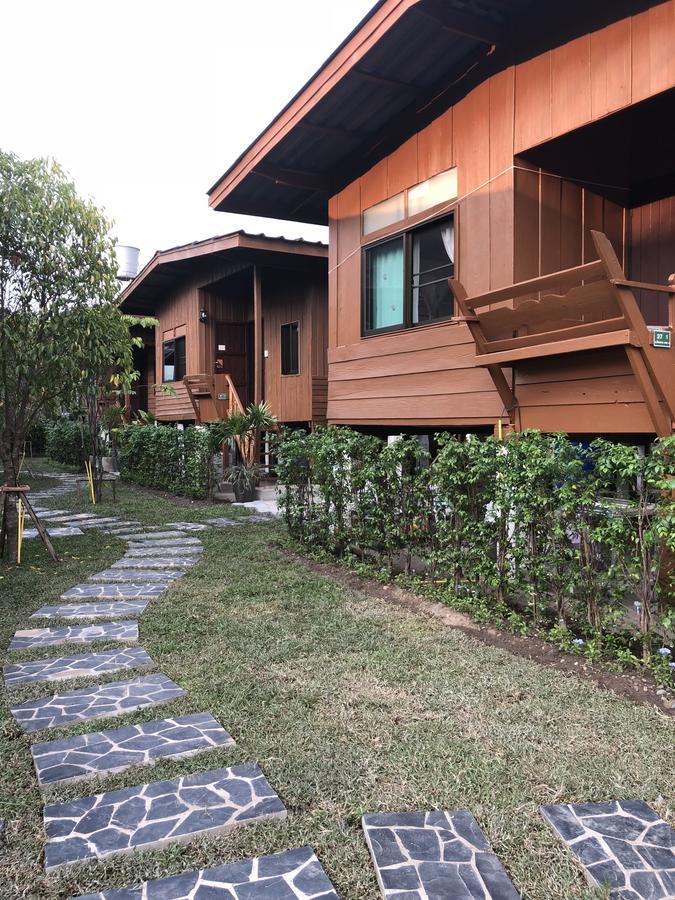 Cozy Stay In Old Town Чиангмай Екстериор снимка