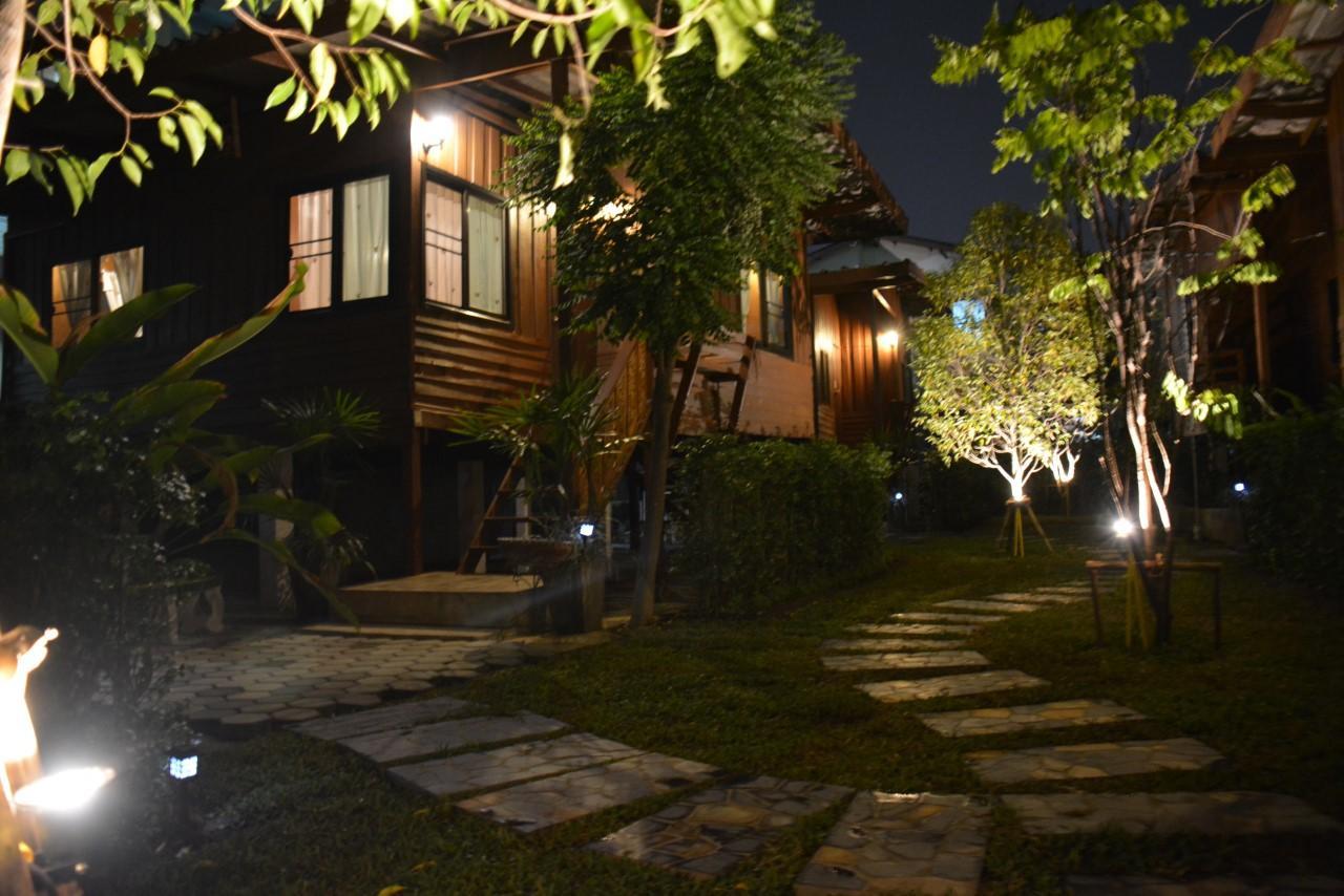 Cozy Stay In Old Town Чиангмай Екстериор снимка